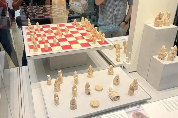 科怀莱昂纳德全勤参与快船对抗训练距回归赛场仅一步之遥